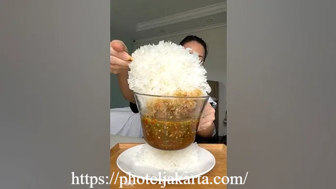 4 Fakta Jamur Salju yang Viral Dicocol Saus Thailand